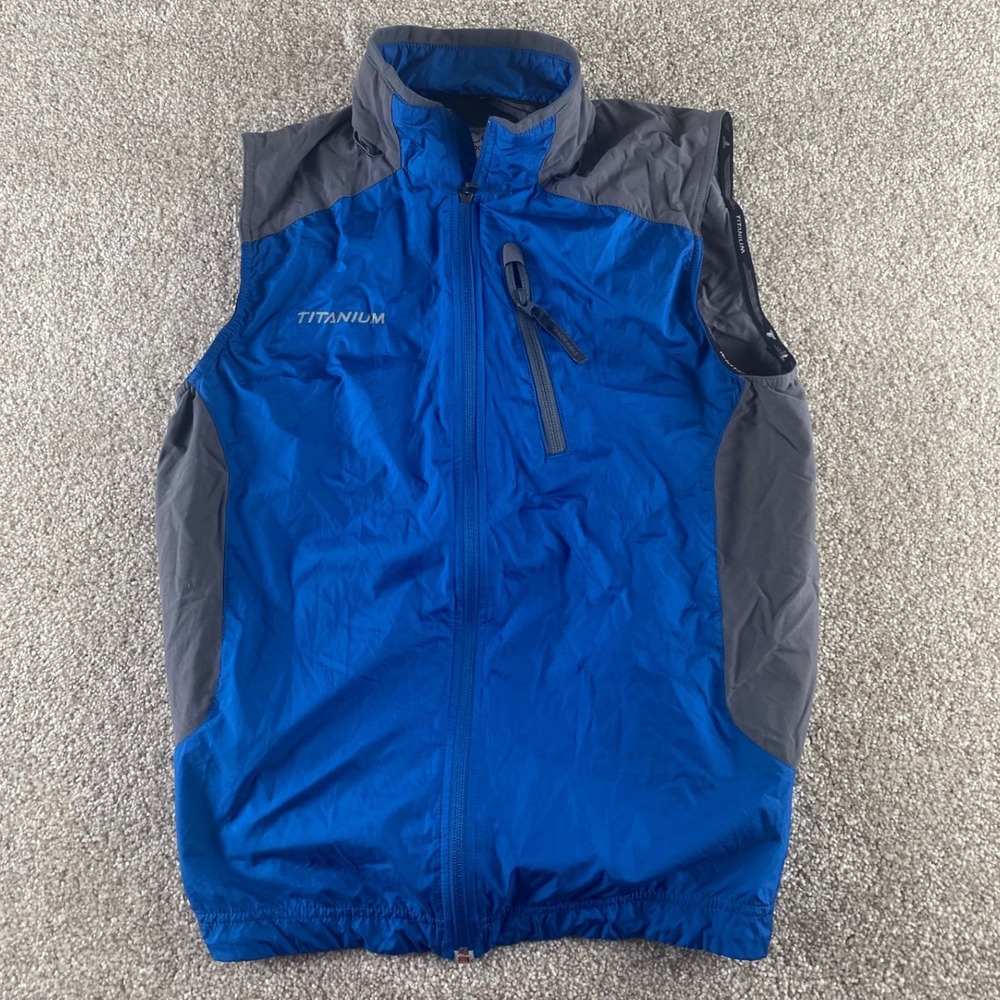 Columbia Titanium Vest Mens M Fits Womens L Blue Grey Full Zip WM1443 Packable